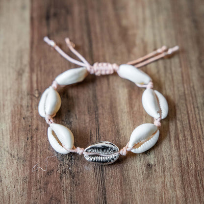 Bracelet cauri saumon